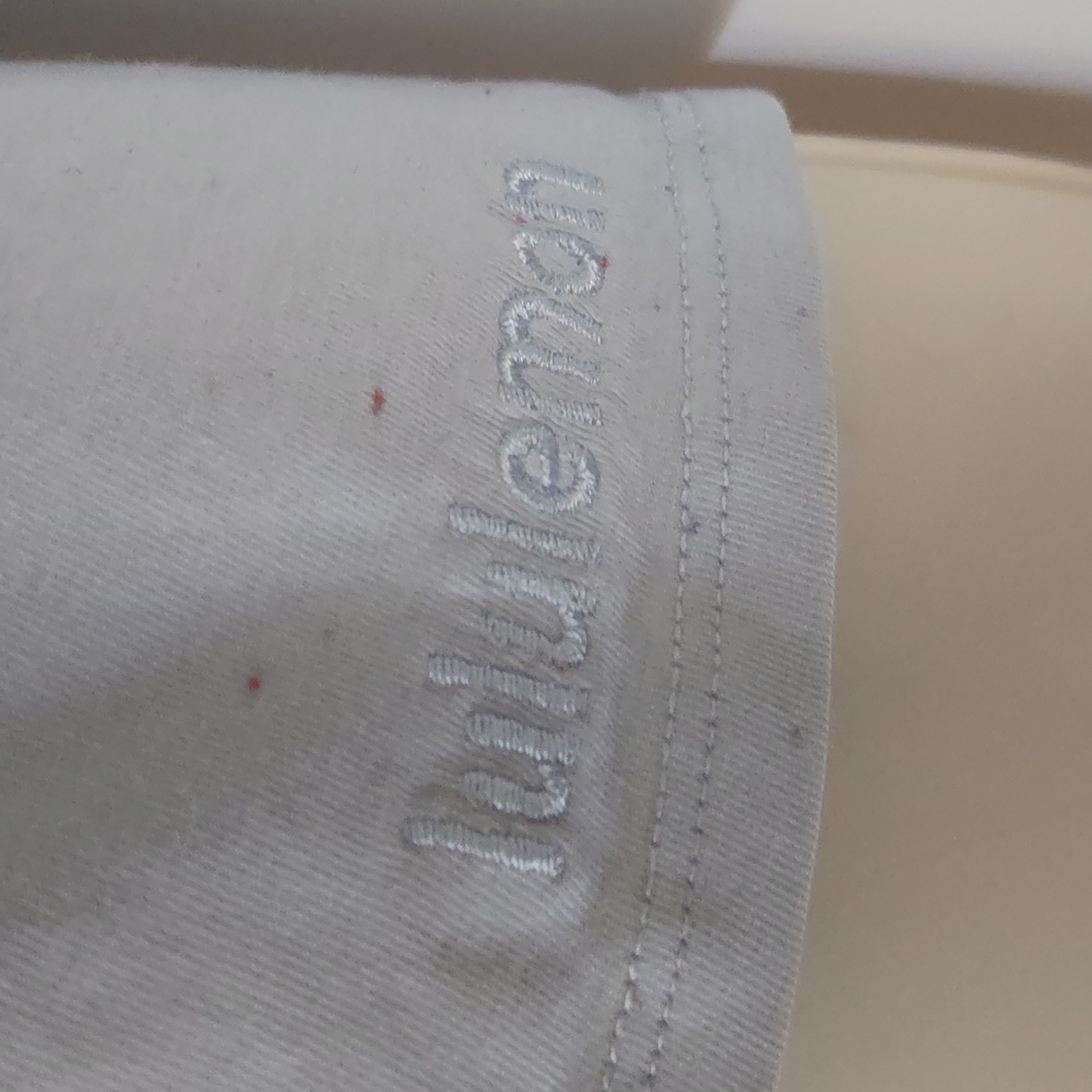 lululemon Light Blue Speckled 3/4 Sleeve Tee - Picture 4 of 8